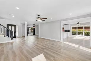 3202 Hickory Falls Dr, Kingwood, TX 77345 - Photo 11