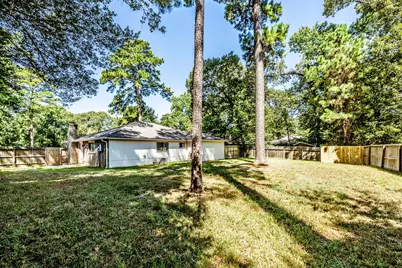 1810 Greentree Drive Drive, Huntsville, TX 77340 - Photo 45