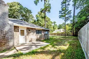 1810 Greentree Dr Dr, Huntsville, TX 77340 - Photo 43
