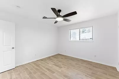 1810 Greentree Drive Drive, Huntsville, TX 77340 - Photo 31