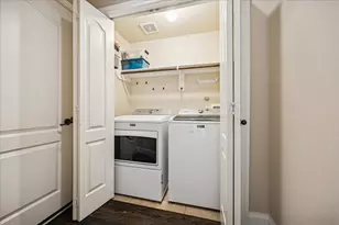 1393 Studer St, Houston, TX 77007 - Photo 19