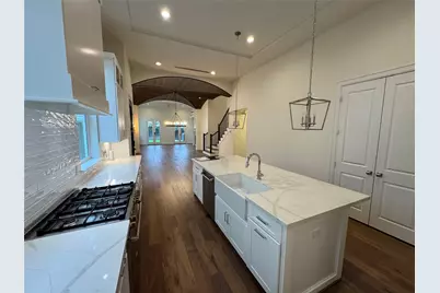 533 W 27th, Houston, TX 77008 - Photo 3