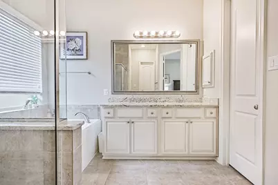 10819 Texas Rose Drive, Missouri City, TX 77459 - Photo 25