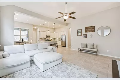 10819 Texas Rose Drive, Missouri City, TX 77459 - Photo 9