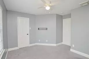 8755 Thistlemoor Ln, Houston, TX 77044 - Photo 9