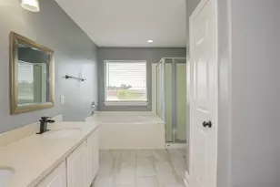 8755 Thistlemoor Ln, Houston, TX 77044 - Photo 13
