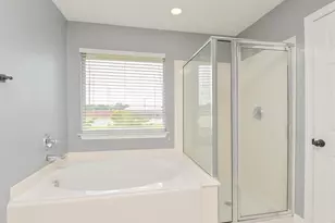 8755 Thistlemoor Ln, Houston, TX 77044 - Photo 17