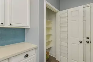 8755 Thistlemoor Ln, Houston, TX 77044 - Photo 5