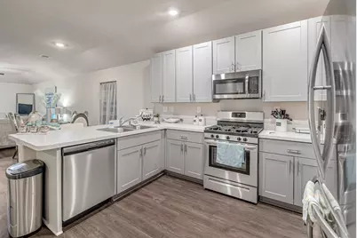 9921 Spring Creek Road, Cleveland, TX 77327 - Photo 5