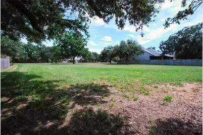5211 Weston Drive, Fulshear, TX 77441 - Photo 9