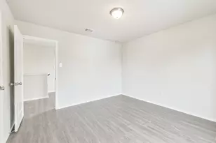 963 Lucky St, Houston, TX 77088 - Photo 19