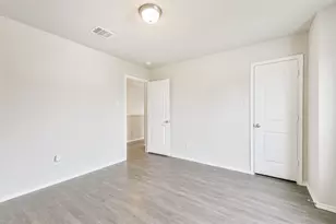 963 Lucky St, Houston, TX 77088 - Photo 23