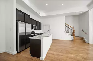 904 W 20th St, Houston, TX 77008 - Photo 5