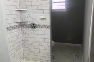 775 W Herring St, Sour Lake, TX 77659 - Photo 15