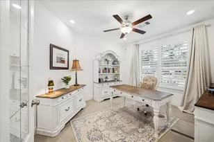 1004 Ivy Meadow Ln, Pinehurst, TX 77362 - Photo 5