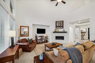 1004 Ivy Meadow Ln, Pinehurst, TX 77362 - Photo 11