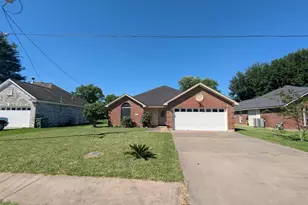 1035 N Colbert St, Dayton, TX 77535 - Photo 1