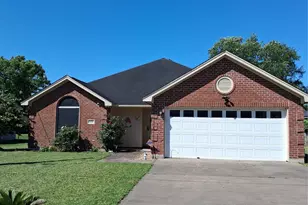 1035 N Colbert St, Dayton, TX 77535 - Photo 3