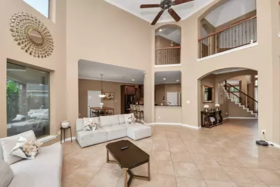 13723 Playa Lucia Court, Houston, TX 77044 - Photo 9
