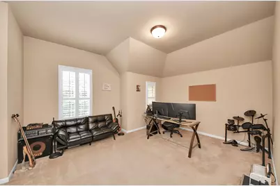 13723 Playa Lucia Court, Houston, TX 77044 - Photo 23