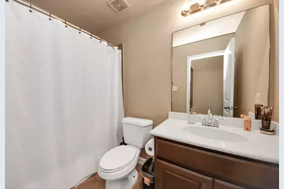 13723 Playa Lucia Court, Houston, TX 77044 - Photo 27