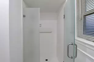 9807 Braewick Dr, Houston, TX 77096 - Photo 17