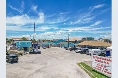 22502 Kennedy Drive, Galveston, TX 77554 - Photo 11
