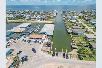 22502 Kennedy Drive, Galveston, TX 77554 - Photo 7