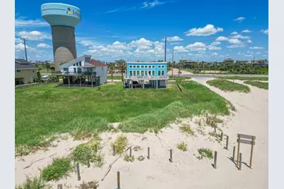 22502 Kennedy Drive, Galveston, TX 77554 - Photo 5