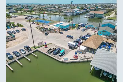 22502 Kennedy Drive, Galveston, TX 77554 - Photo 15