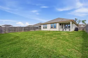 2304 W Winding Pines Dr, Tomball, TX 77375 - Photo 25