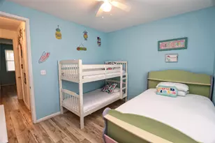 4111 Valer Dr, Galveston, TX 77554 - Photo 11