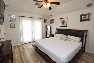 4111 Valer Dr, Galveston, TX 77554 - Photo 7