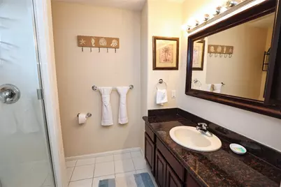 4111 Valer Drive, Galveston, TX 77554 - Photo 9