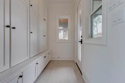 5410 Valerie St, Bellaire, TX 77401 - Photo 11