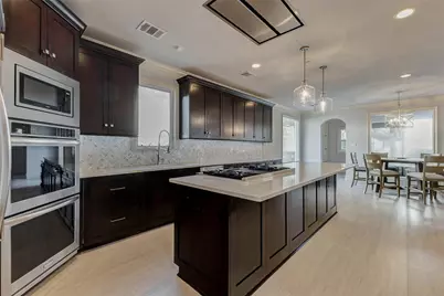 5410 Valerie St, Bellaire, TX 77401 - Photo 9