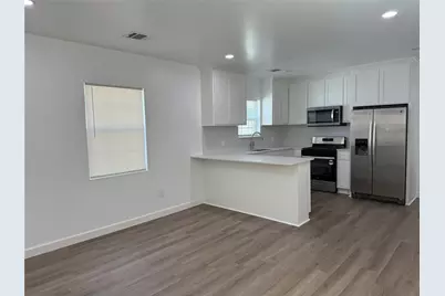 7514 Avenue H, Houston, TX 77012 - Photo 9
