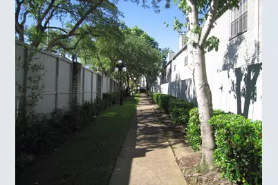 7709 Cambridge Street #7709, Houston, TX 77054 - Photo 11
