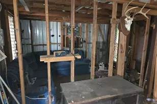 64 Honeycomb Street W, Blessing, TX 77419 - Photo 17