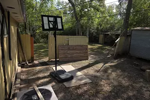 64 Honeycomb Street W, Blessing, TX 77419 - Photo 21