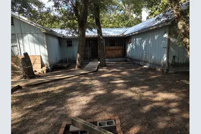 64 Honeycomb Street W, Blessing, TX 77419 - Photo 15