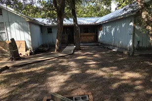 64 Honeycomb Street W, Blessing, TX 77419 - Photo 15