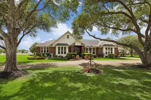 428 Briar Creek Ln, Sealy, TX 77474 - Photo 3
