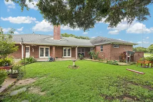 428 Briar Creek Ln, Sealy, TX 77474 - Photo 19