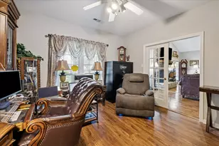 428 Briar Creek Ln, Sealy, TX 77474 - Photo 9