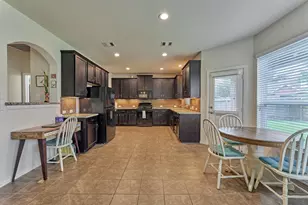 241 Lake Estates Dr, Montgomery, TX 77356 - Photo 11