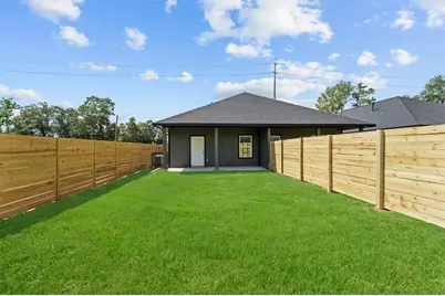 7311 Sandra Street #B, Houston, TX 77028 - Photo 5