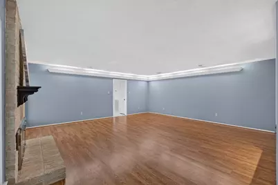 11911 Brook Meadows Lane, Meadows Place, TX 77477 - Photo 15