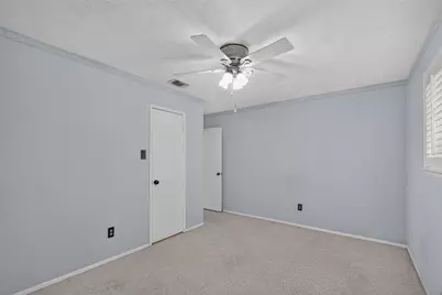 11911 Brook Meadows Lane, Meadows Place, TX 77477 - Photo 29