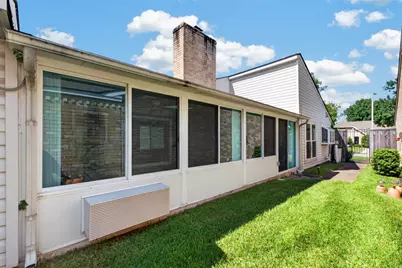 11911 Brook Meadows Lane, Meadows Place, TX 77477 - Photo 35